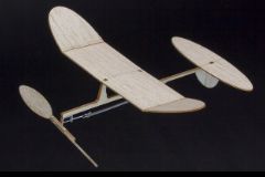 インドアプレーン IP-13